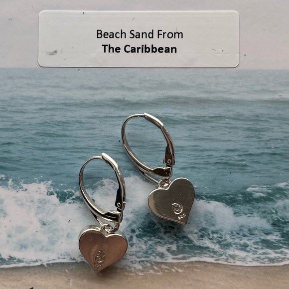 Dune Jewelry, Sand Jewel Leverback Earrings - Heart. Sand from the Caribbean. - Picture 4 of 6